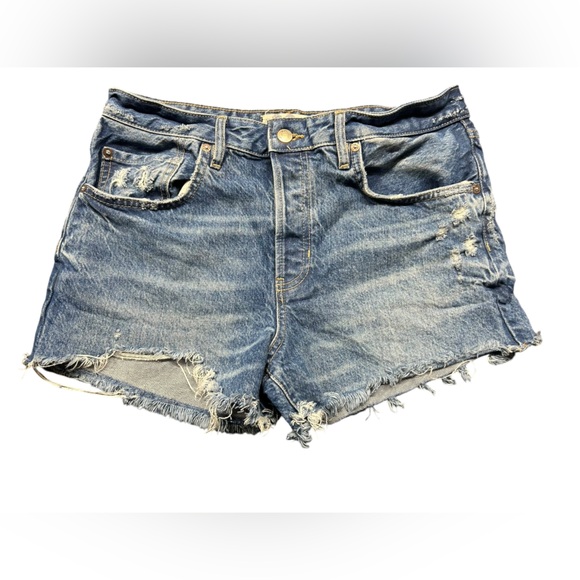Free People Pants - FREE PEOPLE zip fly denim frayed distressed jean shorts size 30 EUC